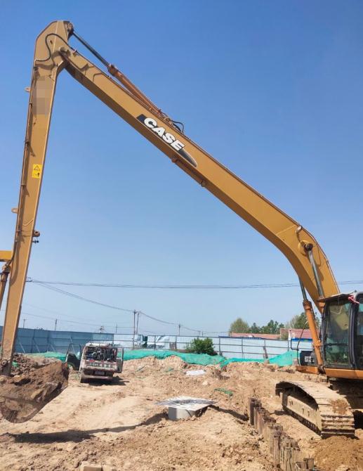 长臂挖掘机的使用和保养